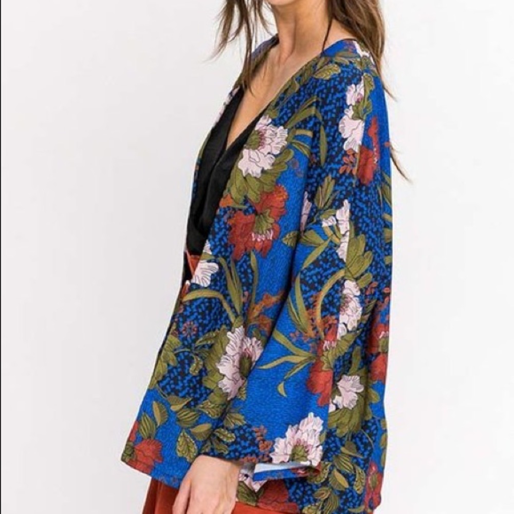 Blue and Red Floral Kimono - never worn